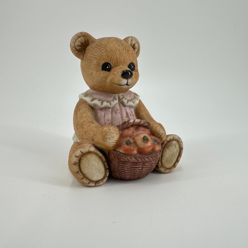 Homco Vintage Porcelain Teddy Bear Figurine Pink Dress Apple Basket Taiwan